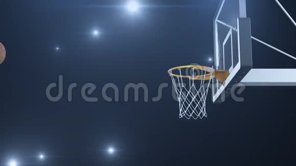 篮球在镜头闪烁的背景下缓慢地撞击篮筐视频的预览图