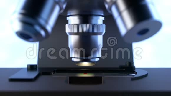 电脑控制显微镜检查一滴血视频的预览图