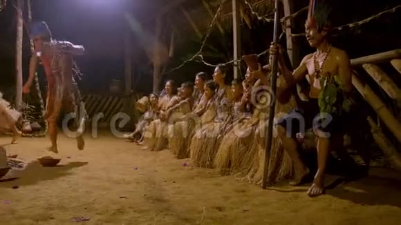 部落人民跳舞视频的预览图