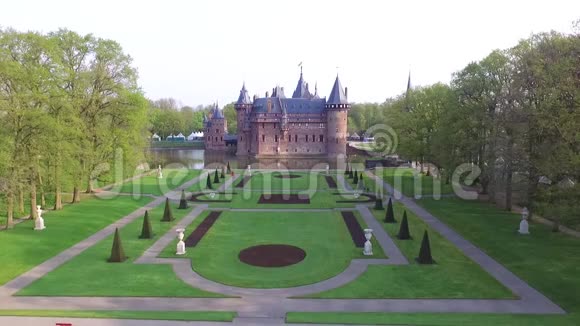德哈尔城堡视频的预览图