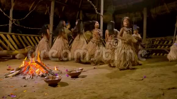 部落人民跳舞视频的预览图