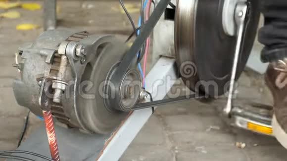 踏板动力发电机视频的预览图