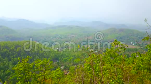 泰国山山道纳山脉全景视频的预览图