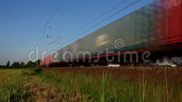 货物运输列车回路视频的预览图