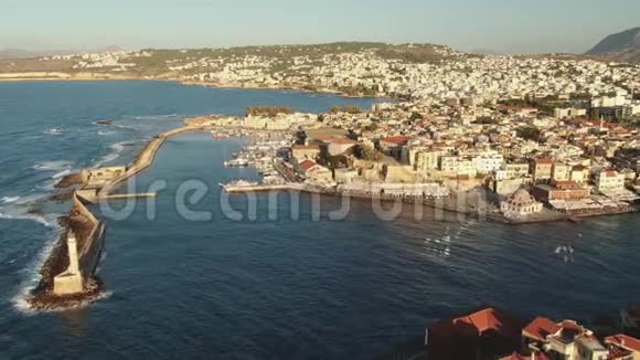 从希腊克里特岛的查尼亚旧城楼飞回来视频的预览图