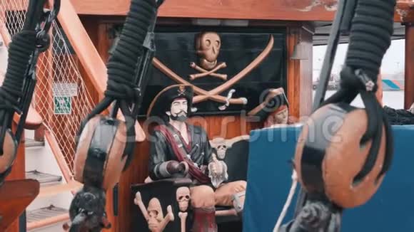 关闭查看海盗船的详细信息关闭海盗娱乐船一艘旅游船关闭海盗雕像阿博亚视频的预览图