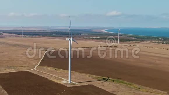 风力发电机组可再生能源可持续发展环保理念视频的预览图
