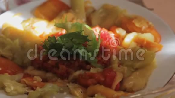 自制椒菜美食蔬菜视频的预览图