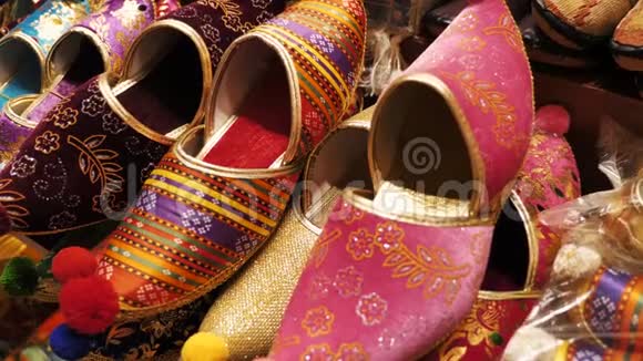 土耳其传统鞋贴身视频的预览图