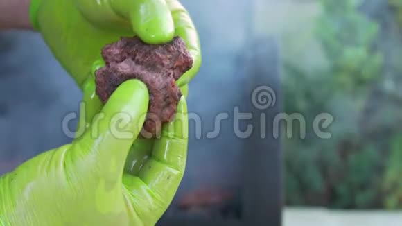 汉堡牛肉是肉视频的预览图