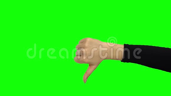 女孩的手显示拇指向下绿色屏幕关门视频的预览图