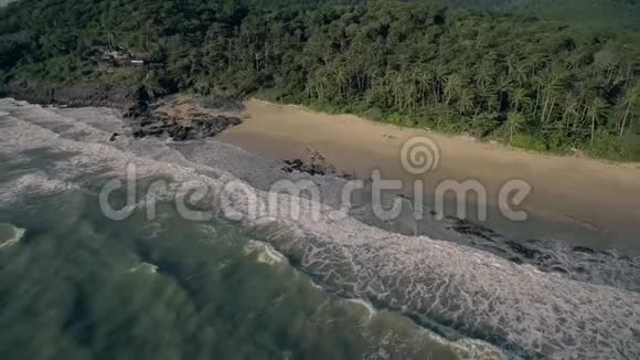 日落时的海洋海滩视频的预览图