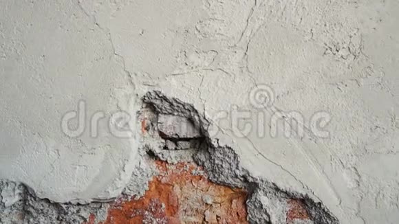 手指砖墙上的水泥视频的预览图