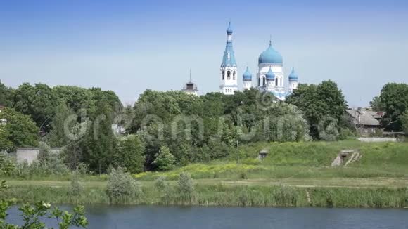 俄罗斯加奇纳Mariyenburg神母的东正教教堂视频的预览图
