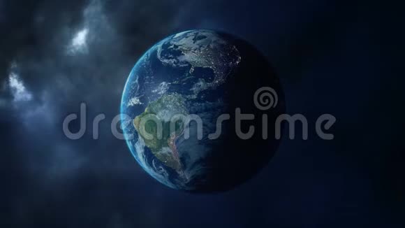 雷霆和行星地球视频的预览图