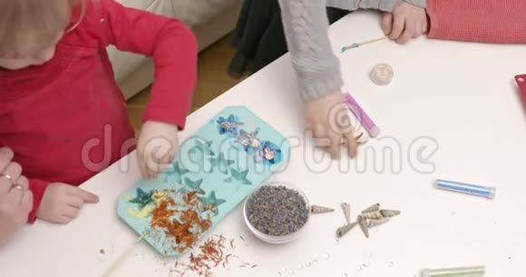 自制肥皂儿童工艺品视频的预览图