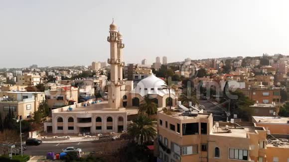 以色列海法KababirAhmadiyya穆斯林社区Mahmood清真寺视频的预览图