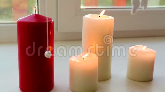 圣诞蜡烛燃烧视频的预览图