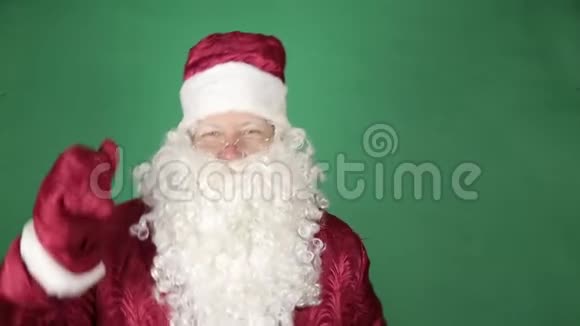 圣诞老人在跳舞视频的预览图