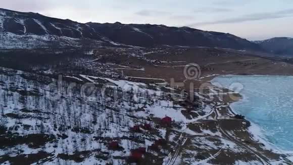 贝加尔湖在冬天视频的预览图