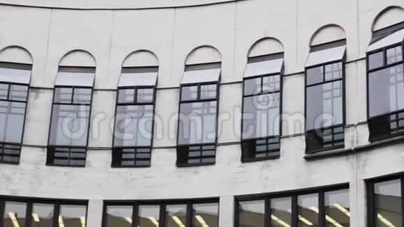 建筑窗户几何构造未来门面商业中心视频的预览图