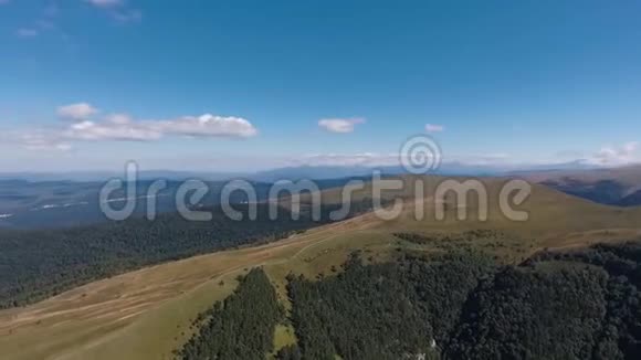 北高加索保护区无人机的录像视频的预览图
