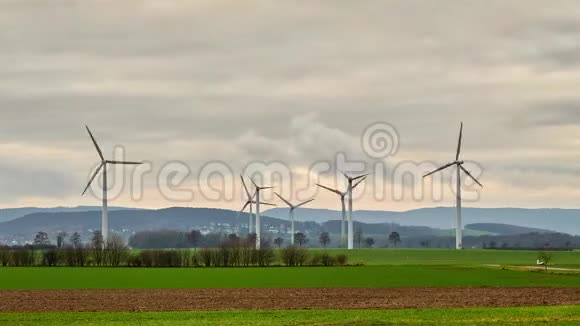 德国下萨克森州风车农场公园的时间间隔视频的预览图
