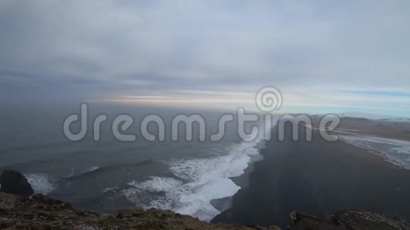 冰岛黑沙滩4K视频的预览图