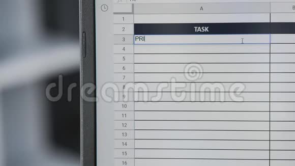 在线计划待办事项列表中的人标记任务打印输出文档视频的预览图