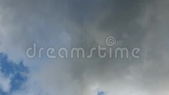 蓝天白云季风白云视频的预览图