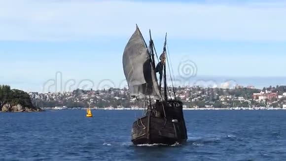黑色海盗船视频的预览图