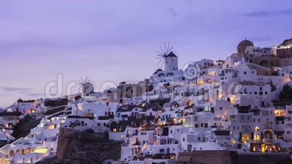 希腊圣托里尼岛奥亚村日落景色时间推移视频的预览图