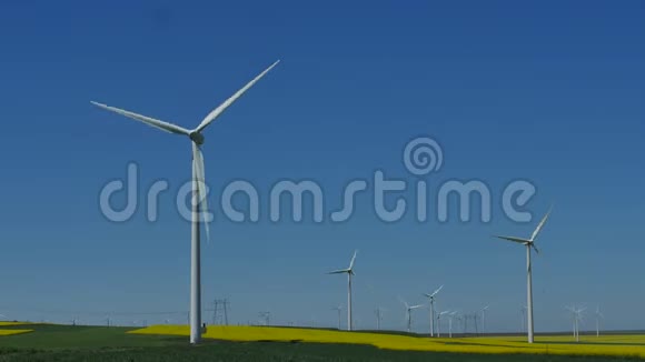 风力涡轮机特写视频的预览图