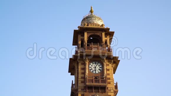 一张印度钟楼的照片视频的预览图