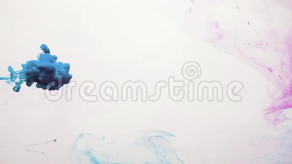 漆水蓝粉紫烟云视频的预览图