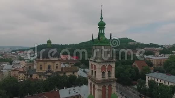 城市利沃夫的高度视频的预览图