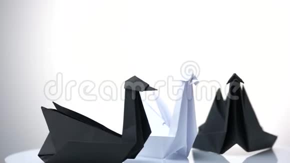 三只天鹅折纸视频的预览图