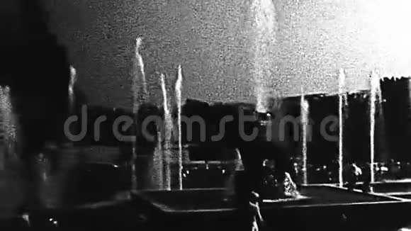 埃菲尔铁塔喷泉视频的预览图