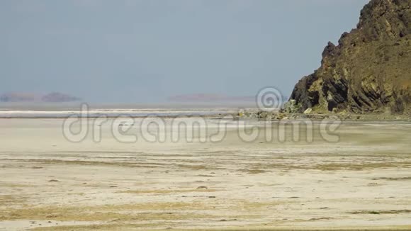 达什e卡维尔沙漠平原视频的预览图