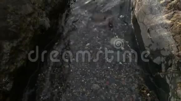 圣乔治岩石碧玉海滩海角视频的预览图