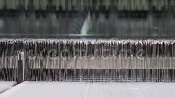 现代织机工业细节与白线视频的预览图