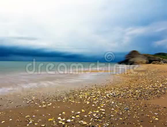 海洋景观海滩上的海岸视频的预览图