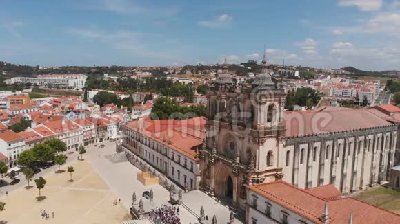 阿尔科巴卡葡萄牙瓦科巴卡修道院无人机的录像视频的预览图