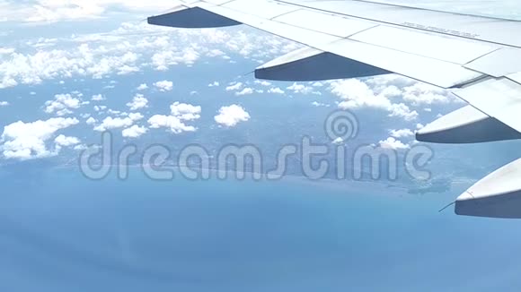 从窗户看飞机视频的预览图