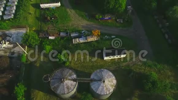 污水处理厂鸟瞰图废水净化4K视频的预览图