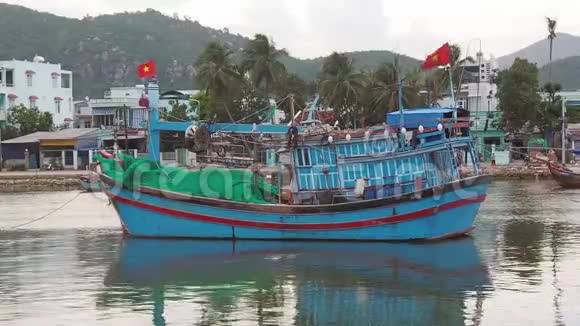 芽庄渔船视频的预览图