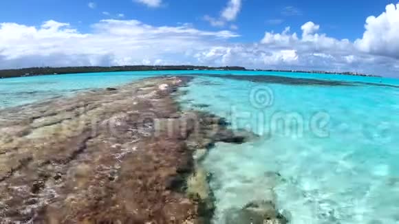 圣安德烈斯加勒比海的海景视频的预览图