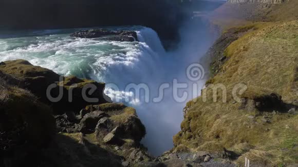 海鸥瀑布冰岛视频的预览图