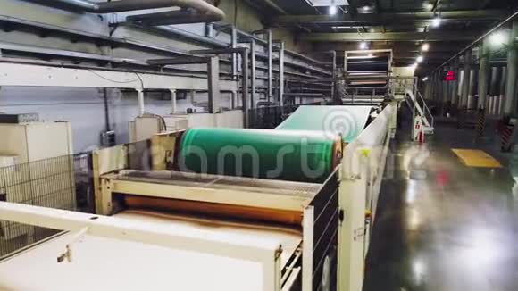 工厂绿色材料自动化生产线视频的预览图