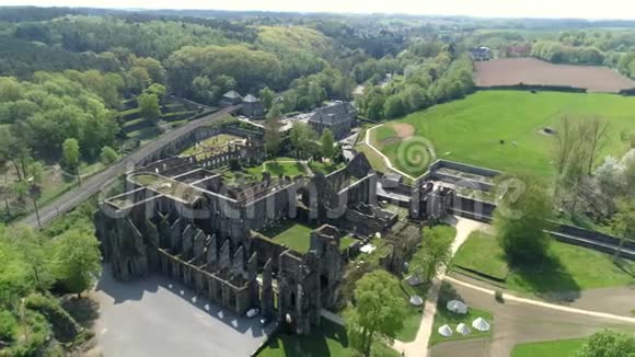上面的别墅修道院视频的预览图